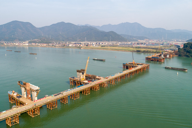 a2450e9e1f2d95430681592dc5c35c12.jpg 大橋3_副本.jpg