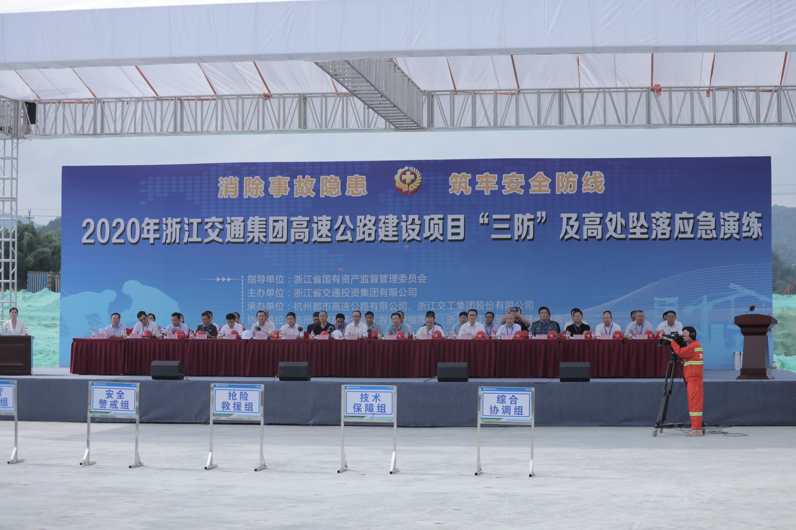 af47be9a90af2057860f1a199ae688e1.jpg