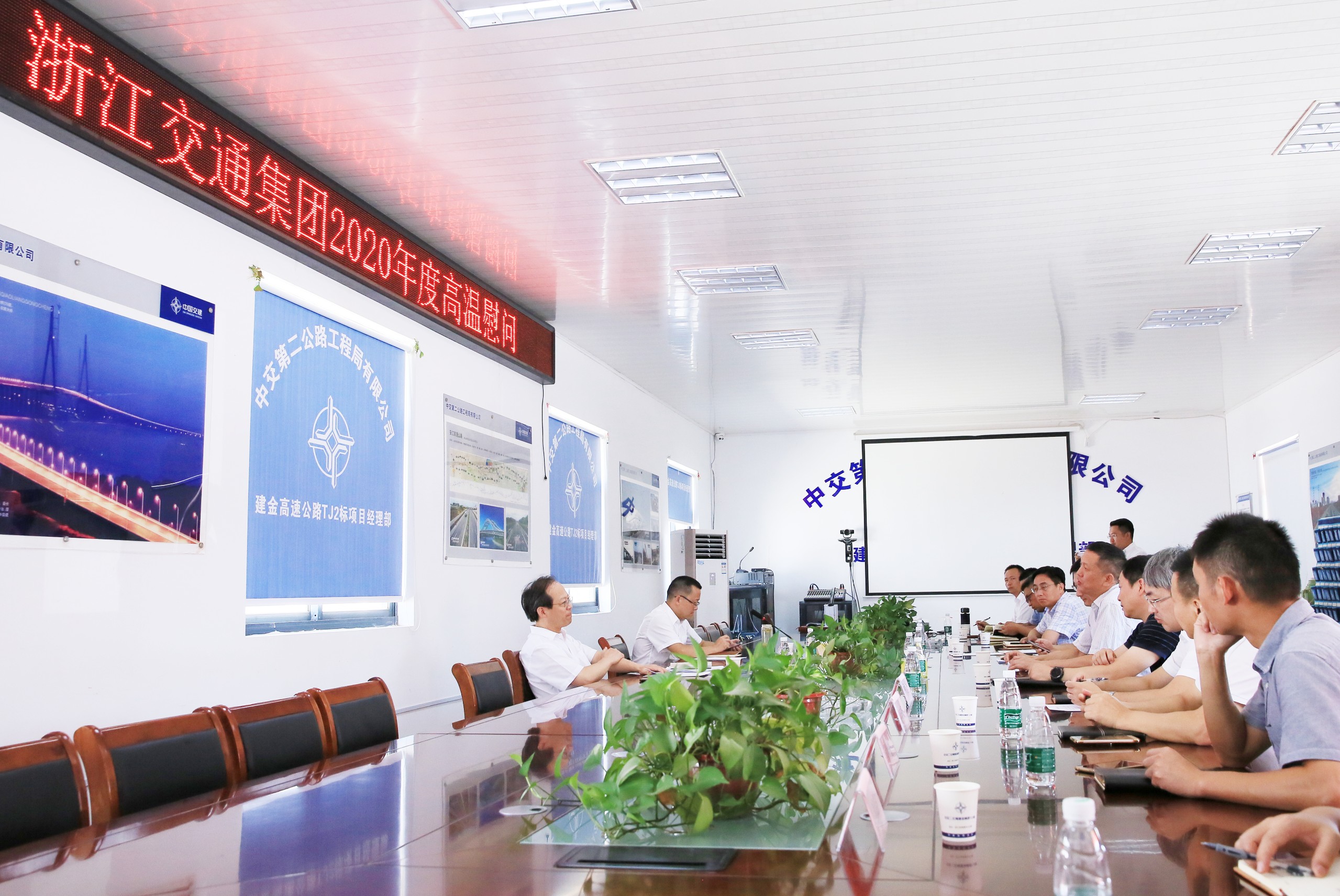 4ccb91fffef36a6408fee41c7d92bbc9.jpg 472A0860_副本.jpg