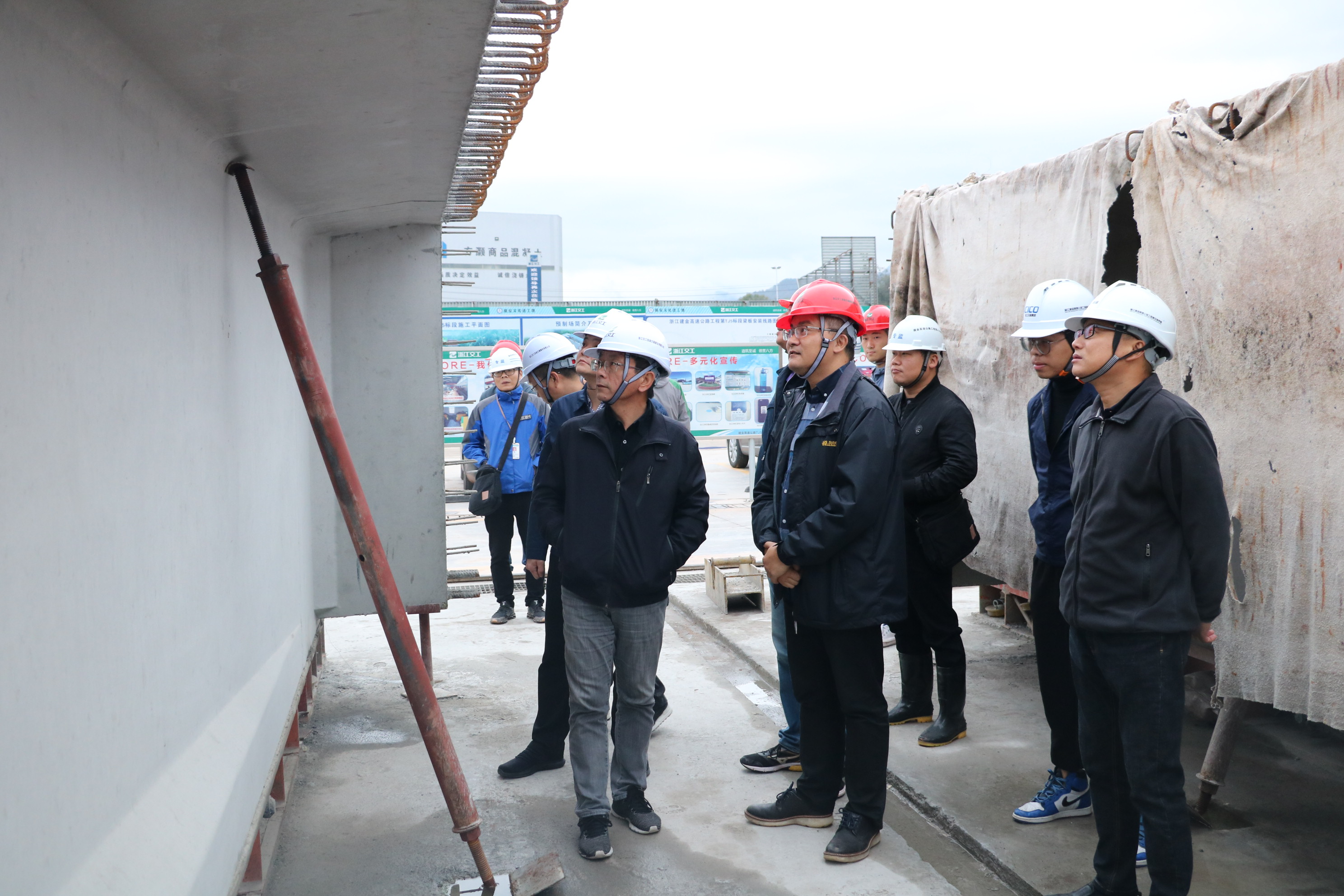 省交通廳領導蒞臨建金5標檢查指導工作IMG_8638.JPG