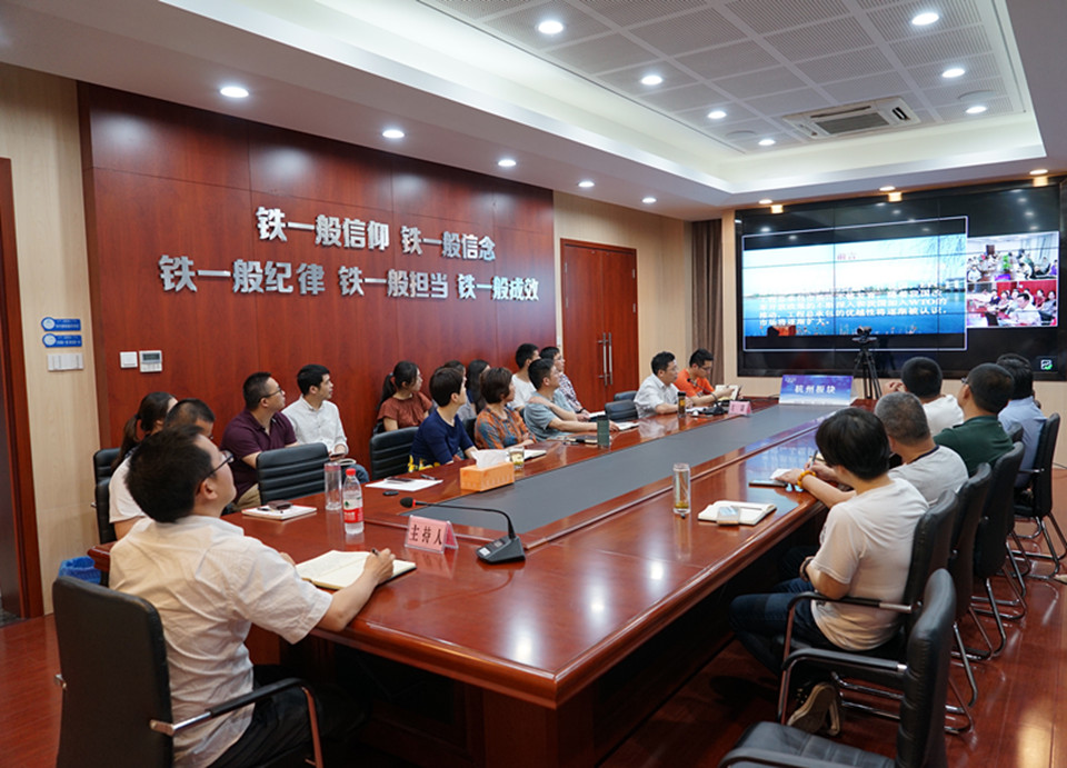 dfe44e6c53279d17304d1eeefc12f9de.jpg 第二期每週談_副本.jpg