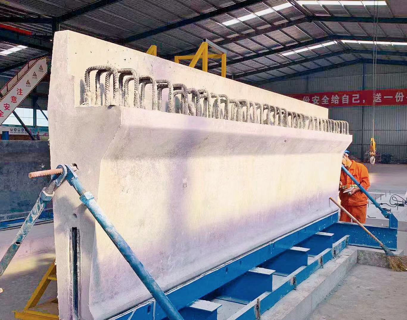 首件預製護欄.jpg