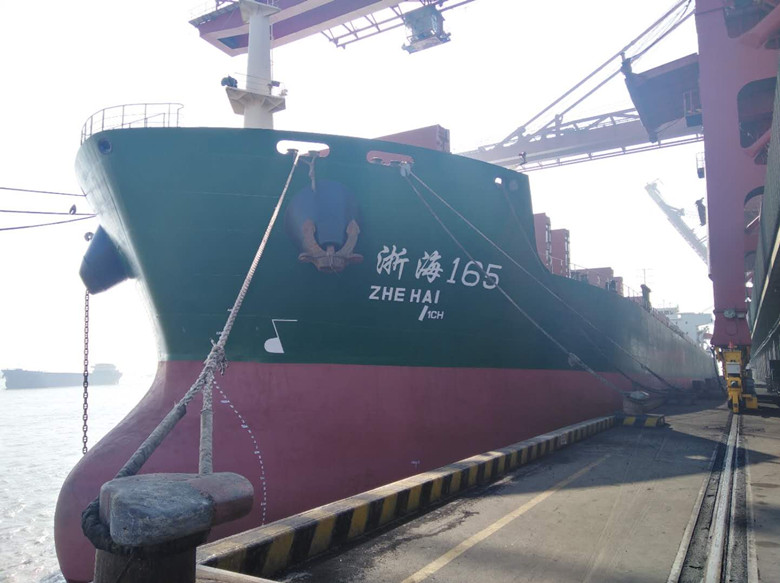 b6e70bf0423517c782c7f8b24a5a812d.jpg 船舶照片2_副本.jpg