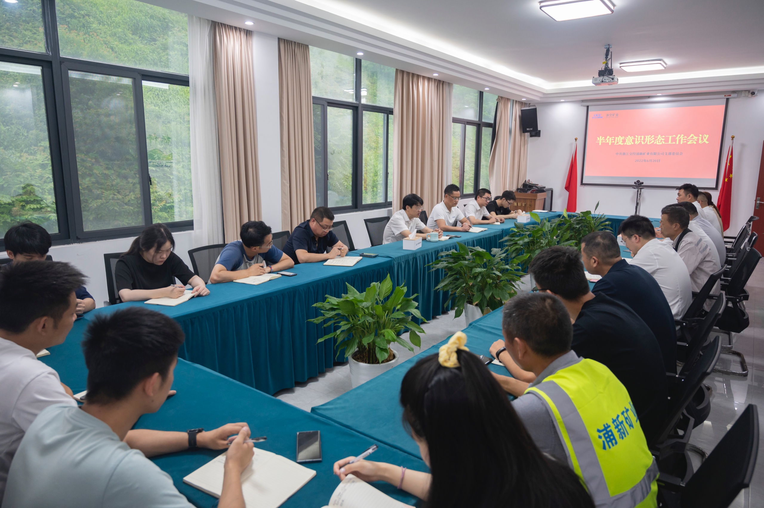 d814737ecbf3955ac4bdca7b7cec6b05.jpg