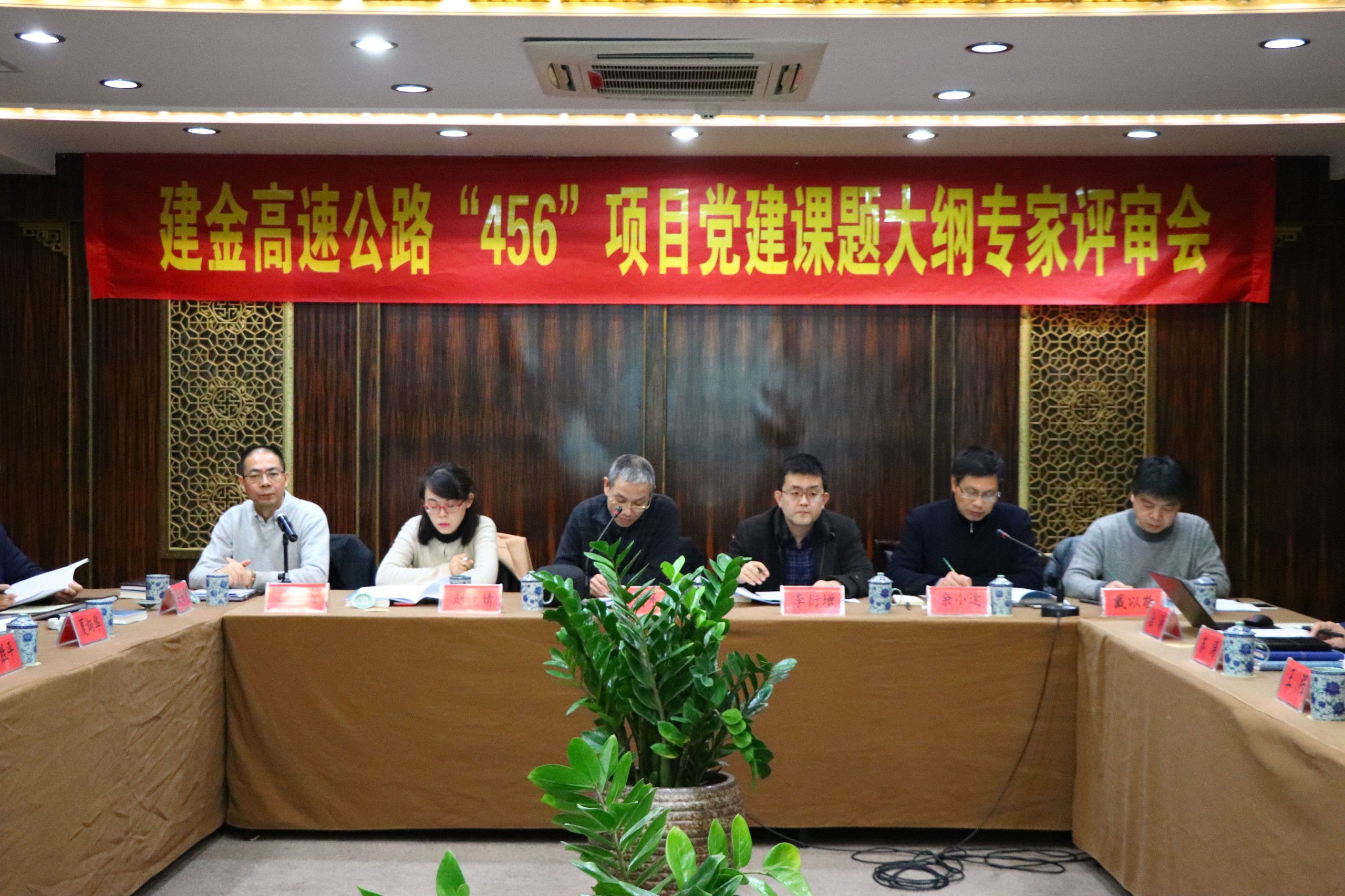 b3884bf049c330910de801b64cc754c8.jpg