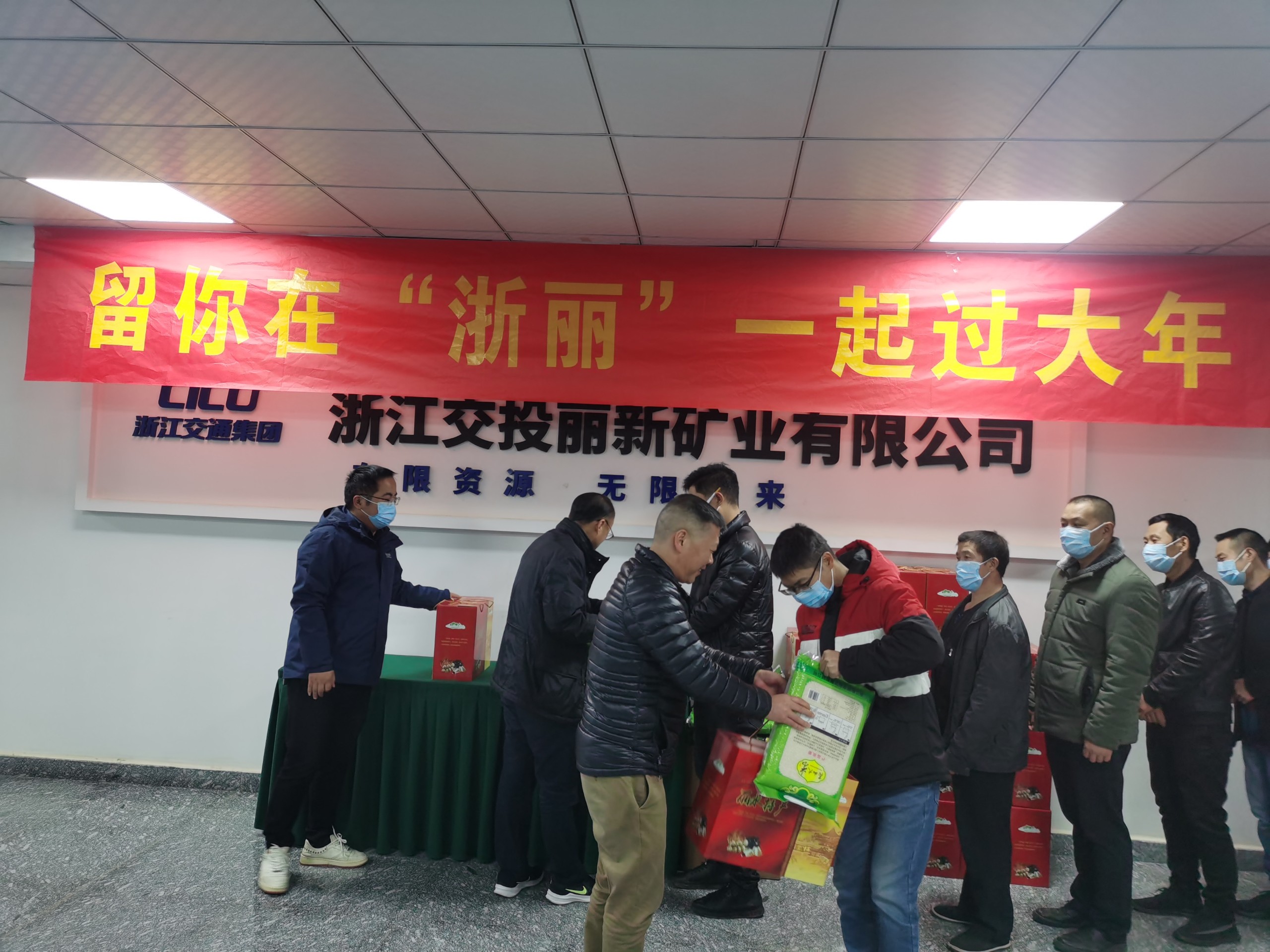 eed76c38ac18352cc9e0666ac8b4b681.jpg