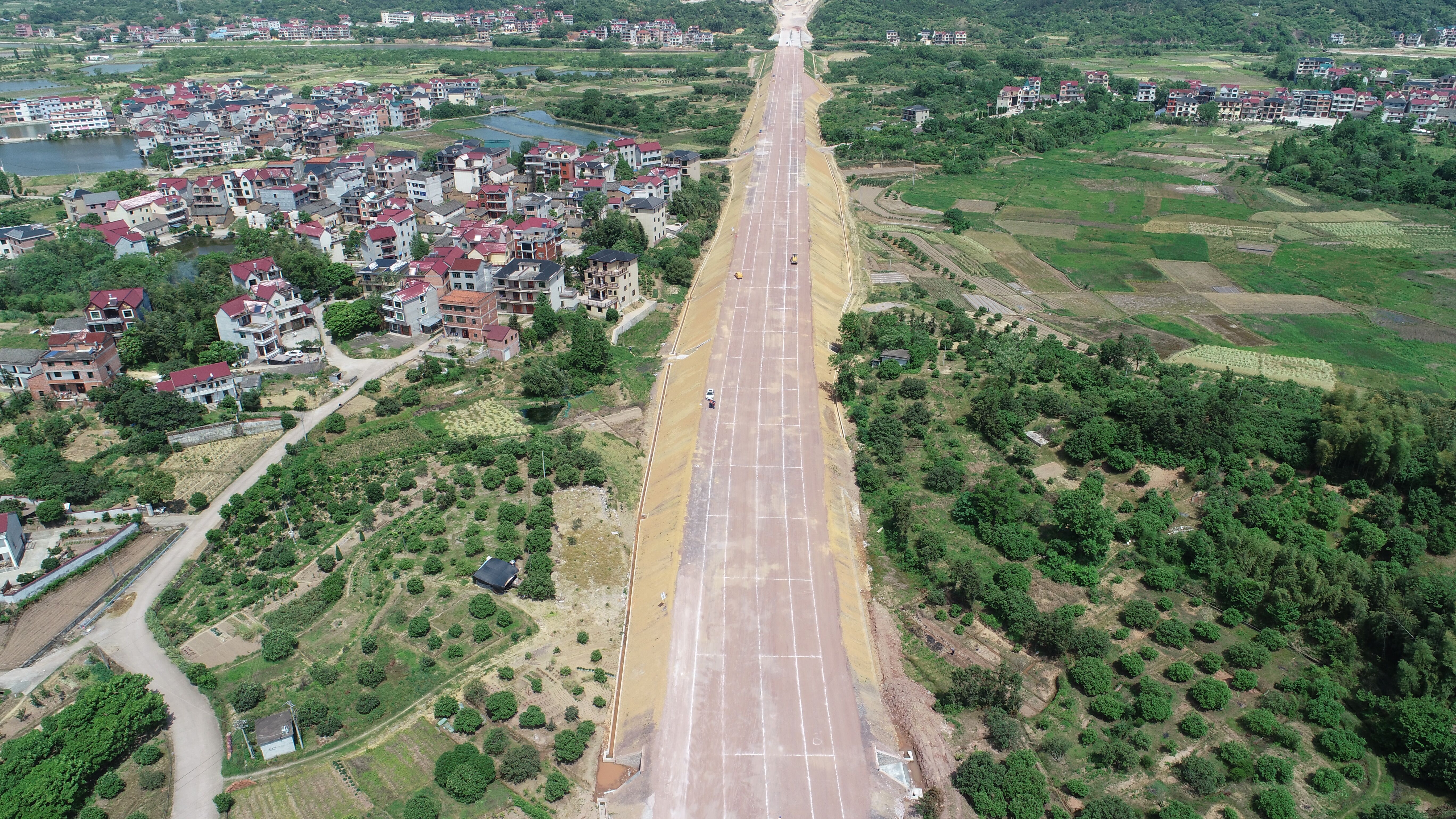 8e472dfc38485266656442de4ced0000.jpg 3標路基.jpg