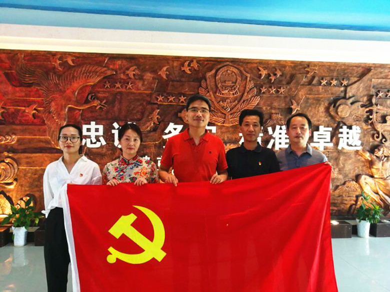 寧波物流公司組織參觀廉政教育基地1(1).jpg
