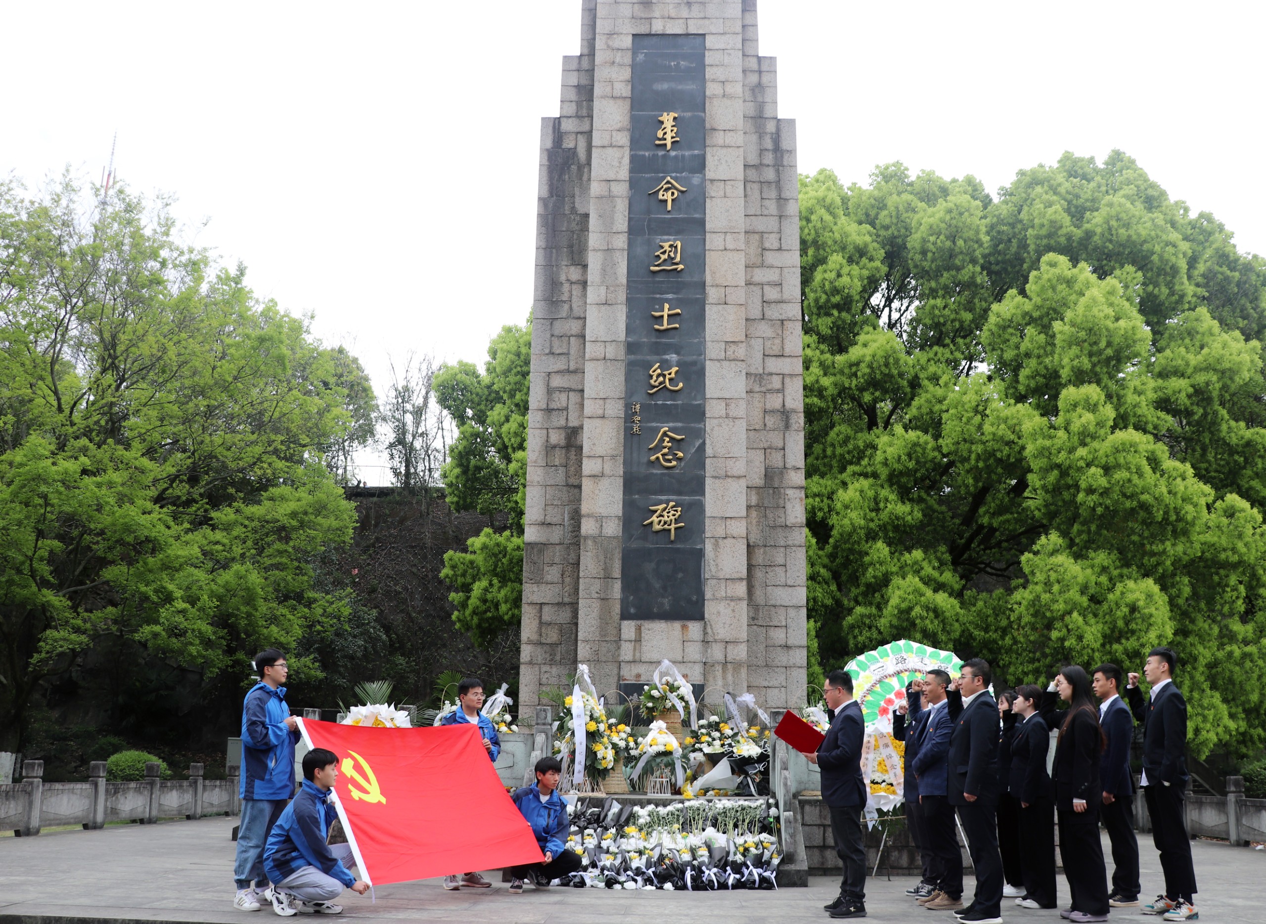 aa965fe106f7fc64f65bae5182013c8e.jpg