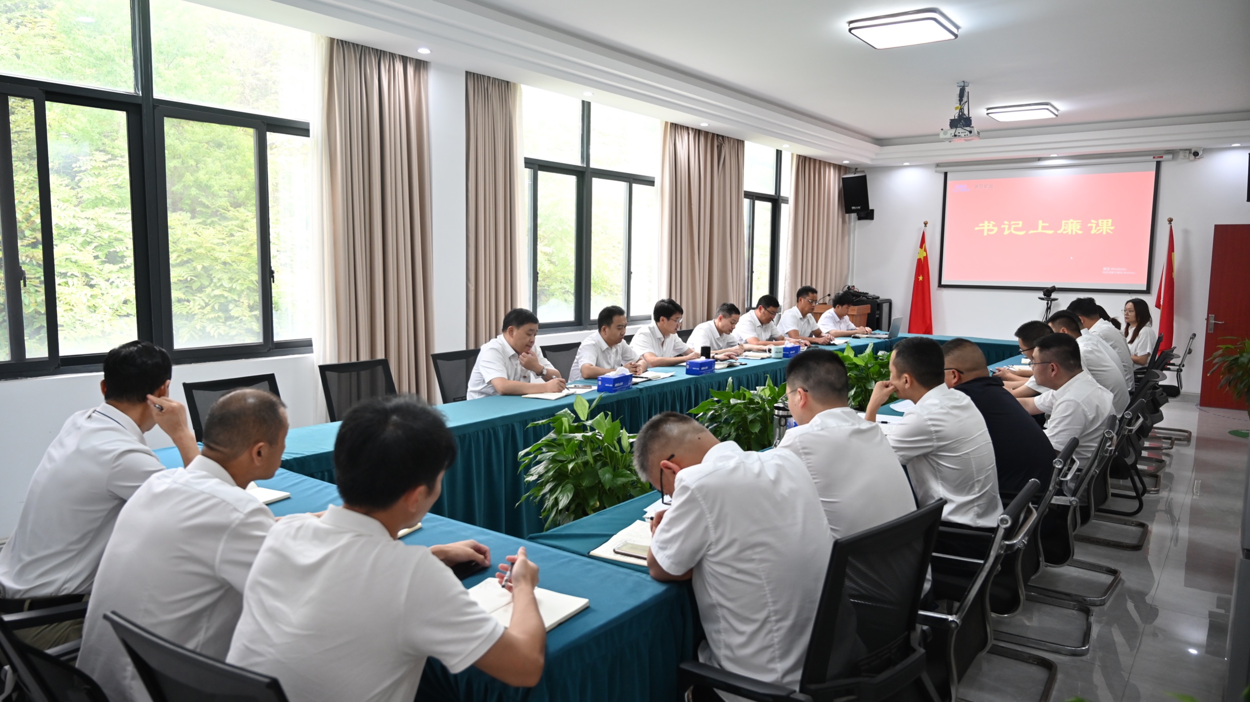 adfa1ff593c58efa72f06fe6692ac7ea.jpg