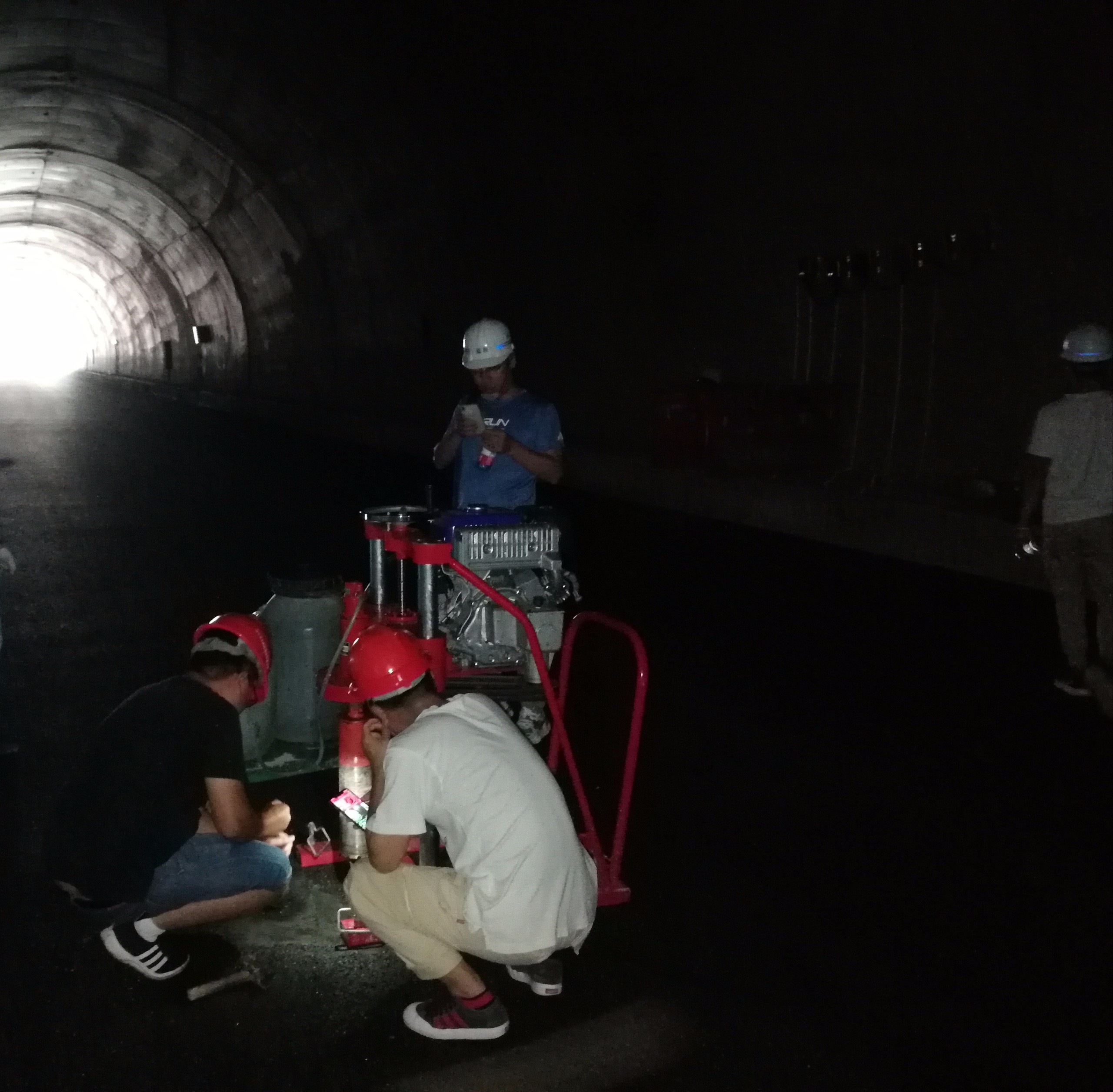 2019-7.16-楊大利-建金4標清水塘隧道右洞瀝青路面組織驗收 (2).jpg
