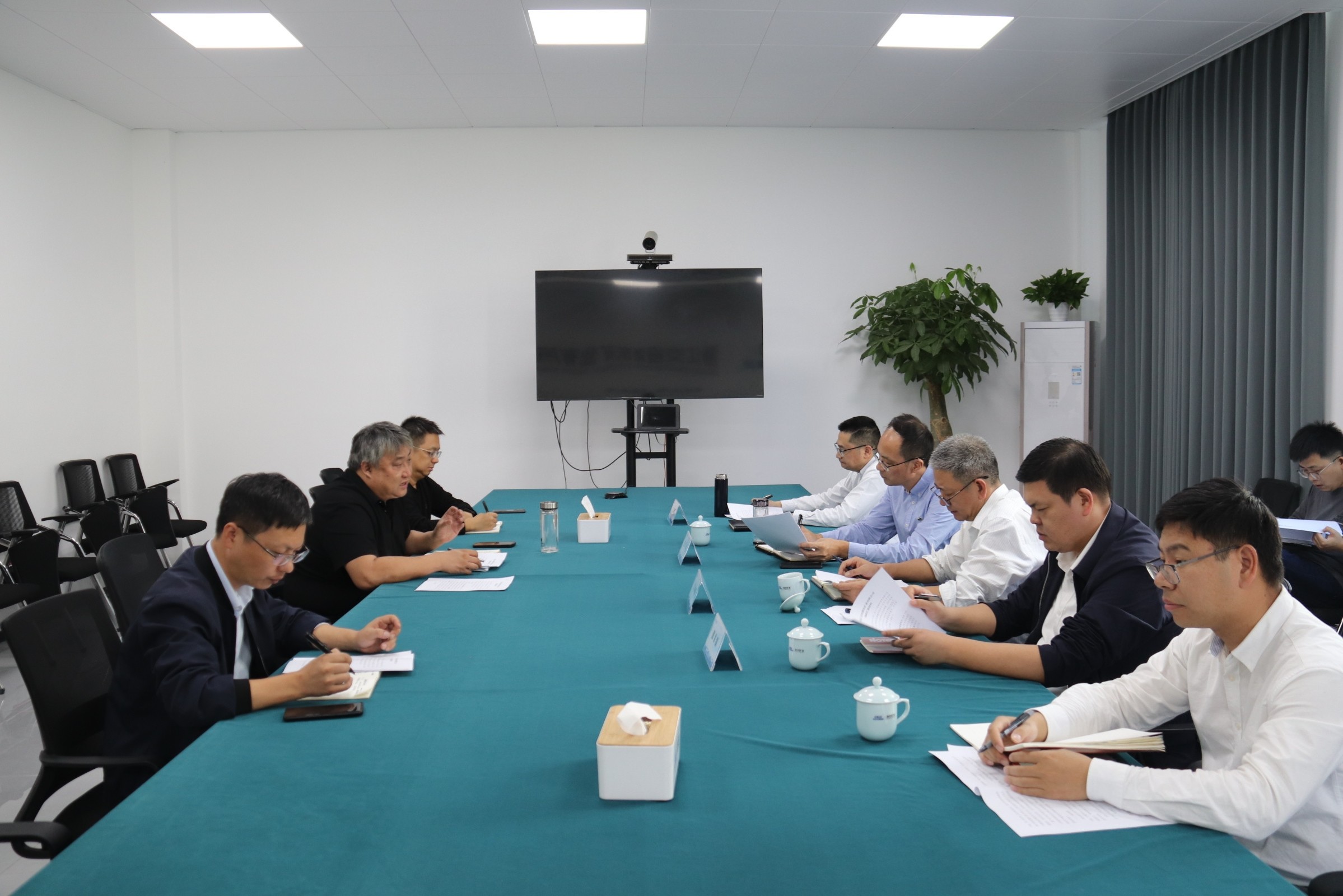 723cea6e1f09d87736eddc1a628a360a.jpg 會議照(P圖).jpg