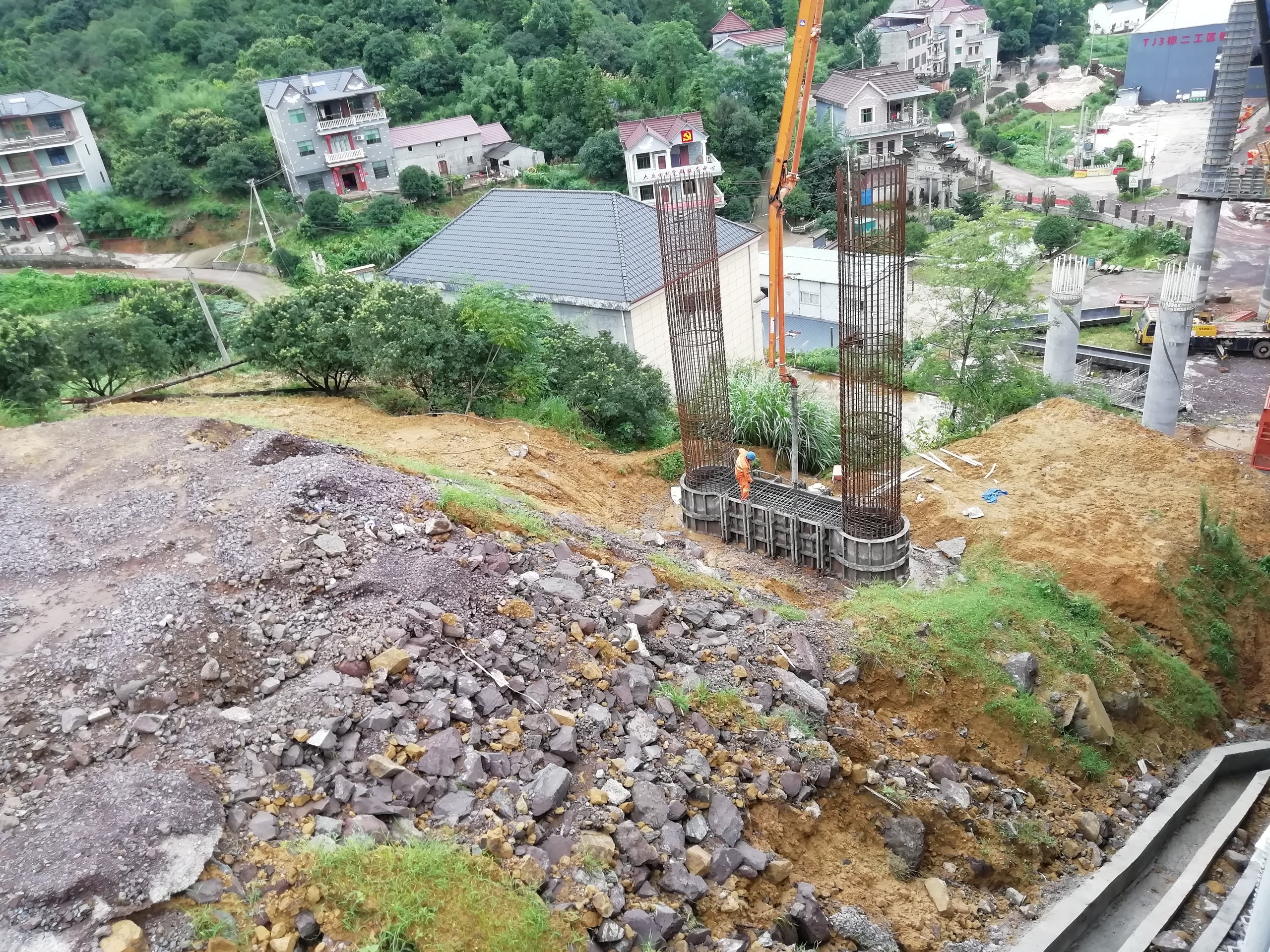 地系梁澆築.jpg