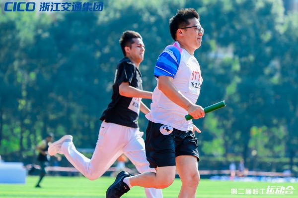 4x100米男子接力1.jpg