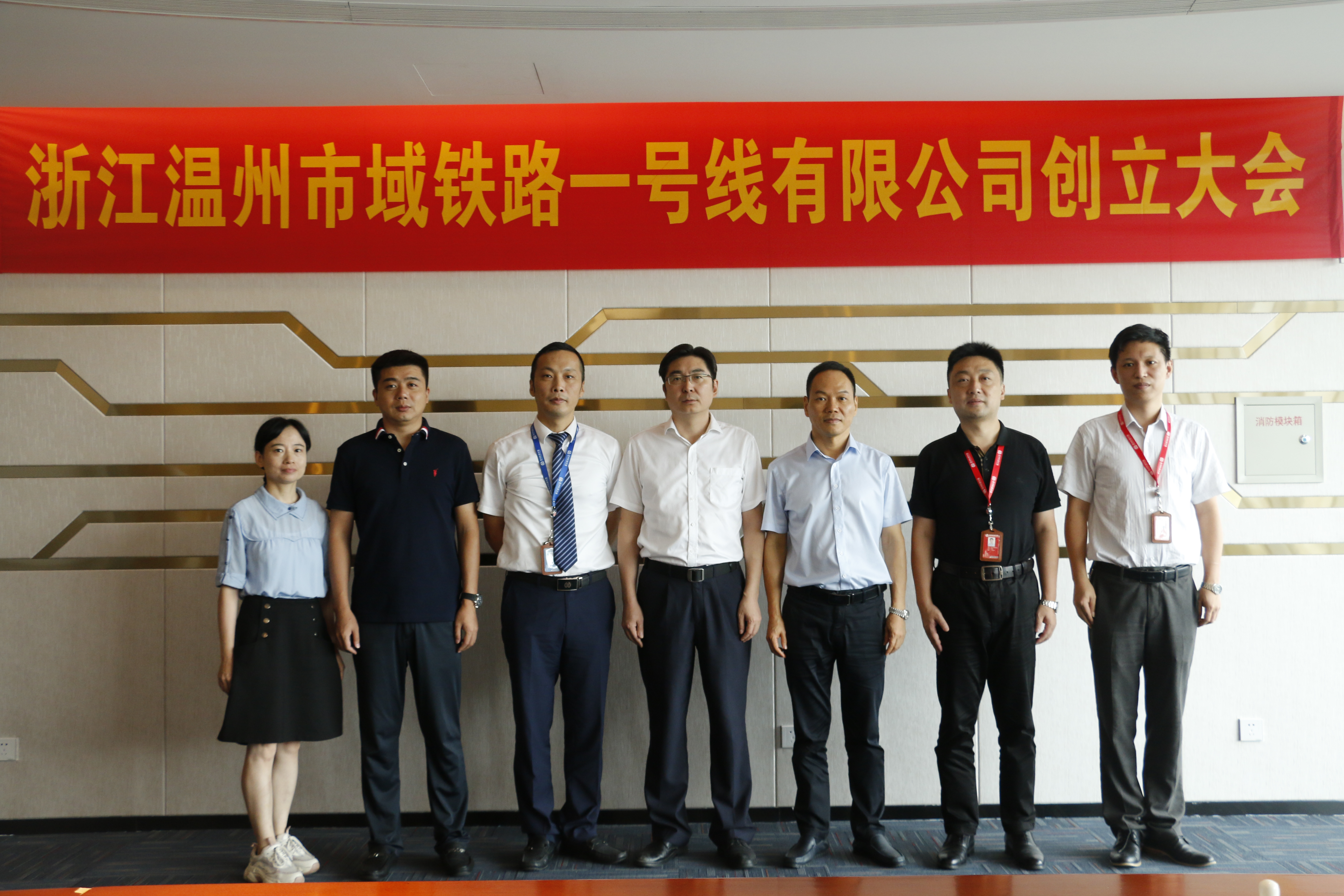 a8707d9dd39ce82d65e70cd11b9a298d.jpg