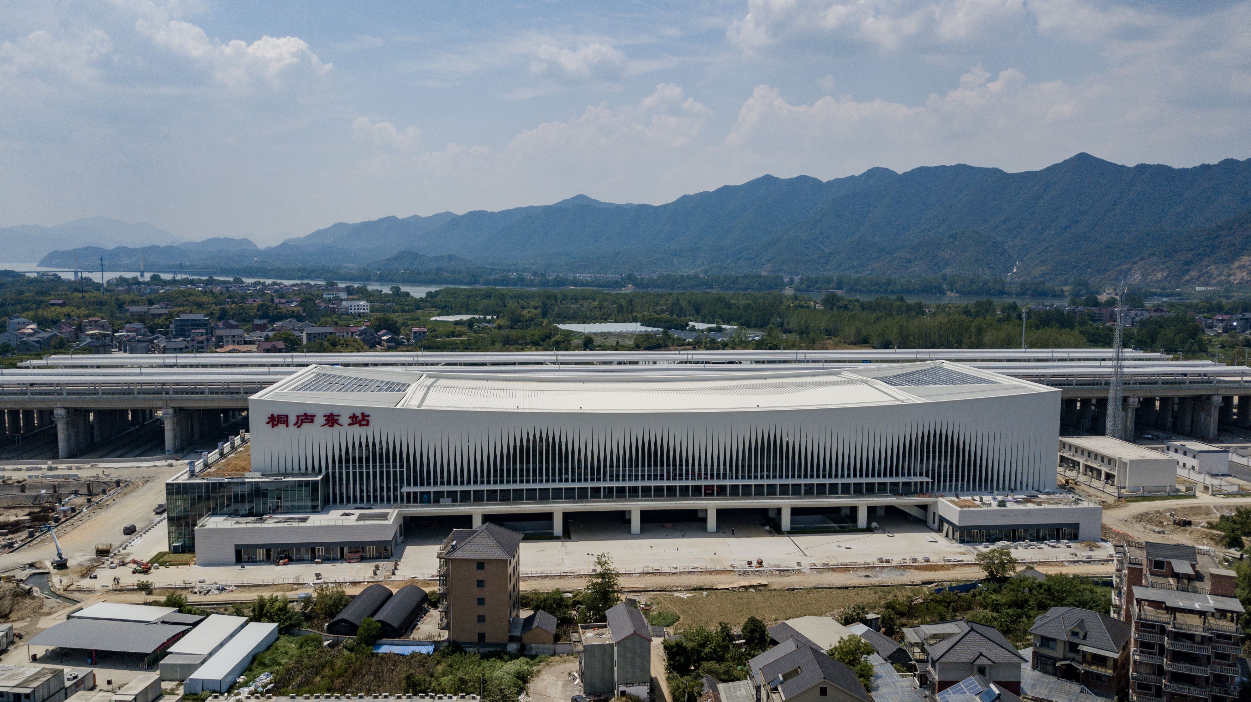 桐廬東站2.jpg