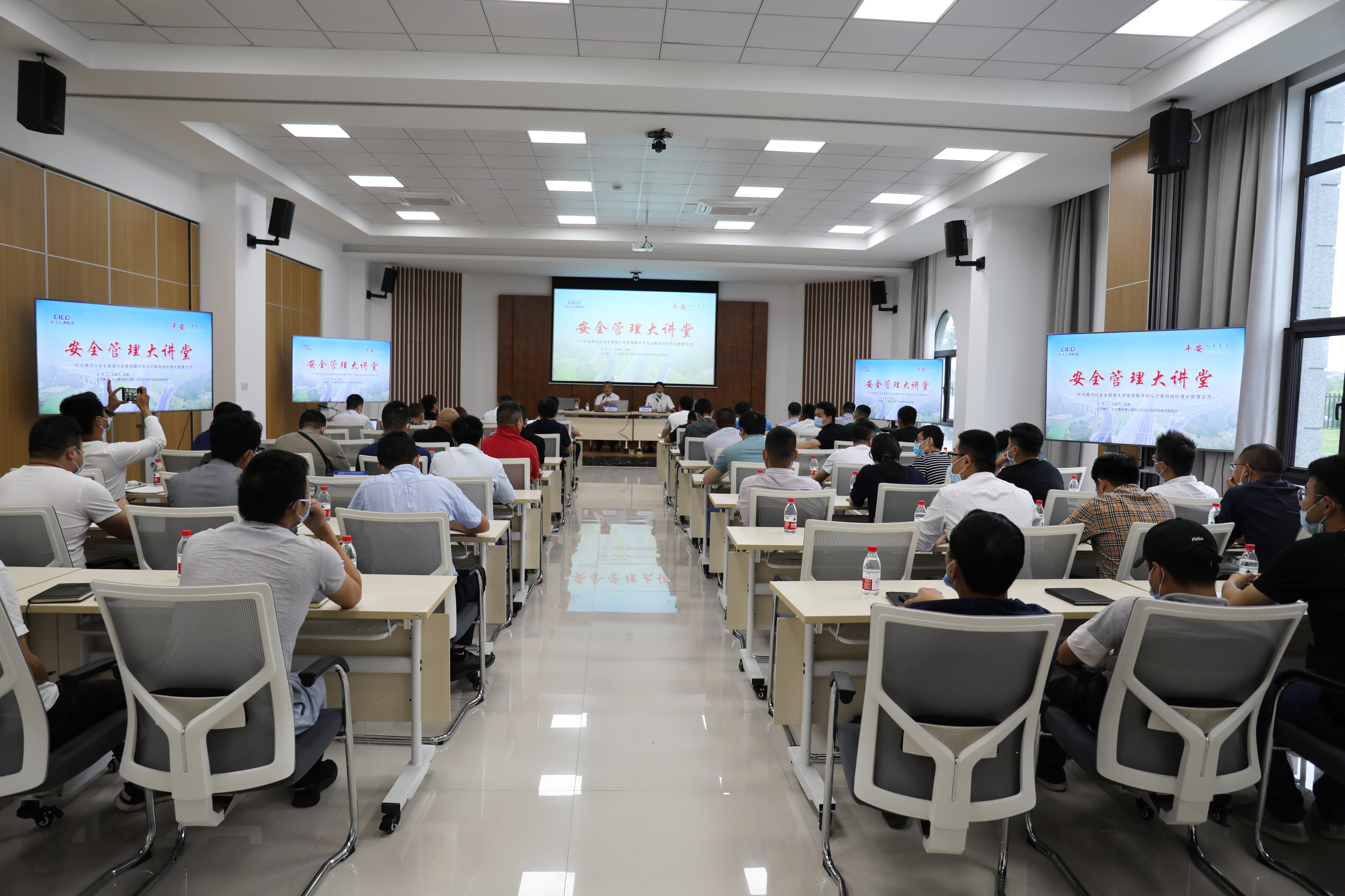 a20aa3f7354ebcf6f37756351733d028.jpg 2K4A1401(副本).jpg