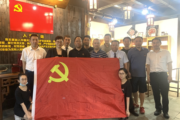 c3ae4d2d6e412fdc19056c075007931b.jpg 56bcd9714480613f5e77af895102ff5.jpg