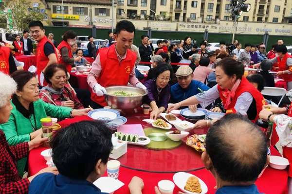 一碗長壽麪2.jpg