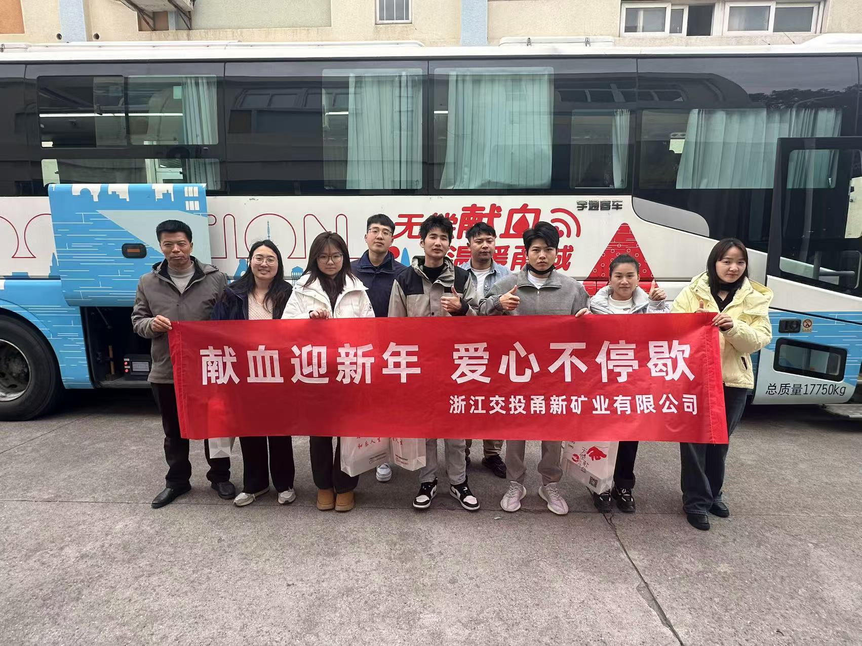 7742a7071eff271b2373b96b1e6c5315.jpg 鮮血.jpg